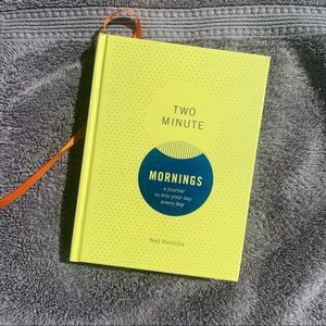 Two Minutes Morning Journal